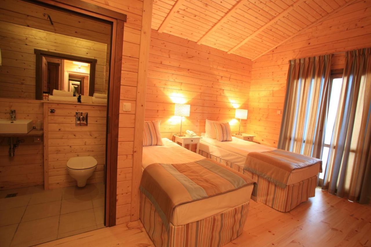 Jablon Lake Resort Pisz Phòng bức ảnh